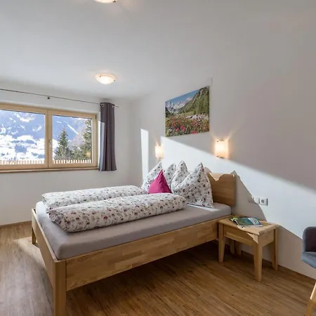 Verena Apartment