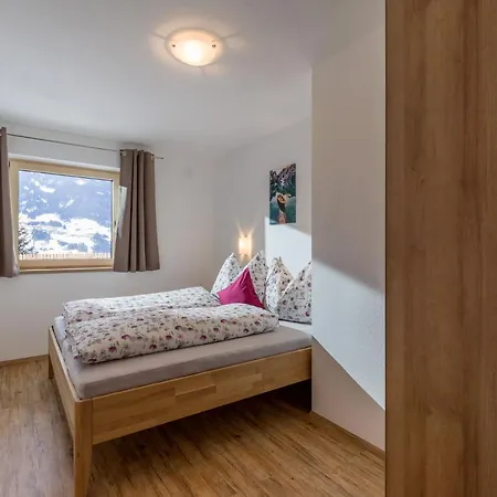 Verena * 람자우 임 질러탈